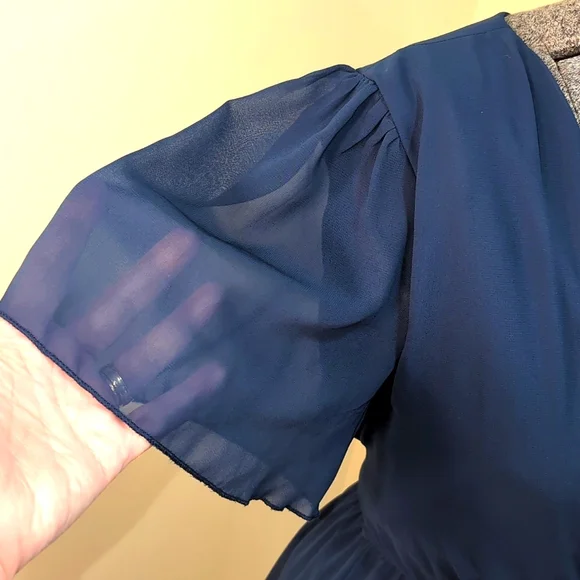 Women's Elegant Navy Blue Maxi Dress - Picture 7 of 11